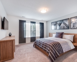Duplex-Style Townhome 06