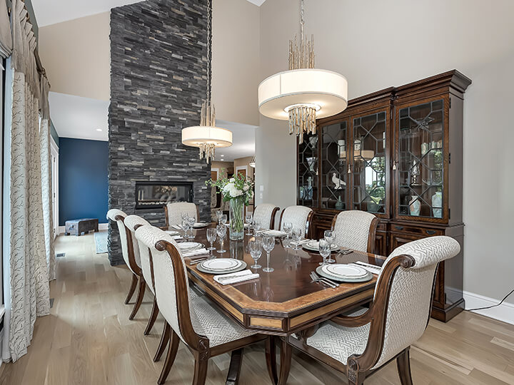 Beautiful Dining Room Construction